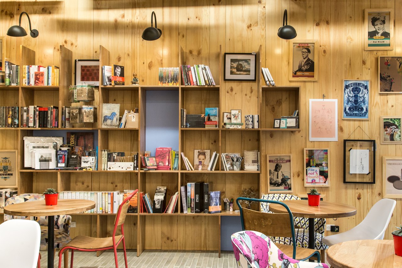 9¾ Bookstore + Café — project view 9