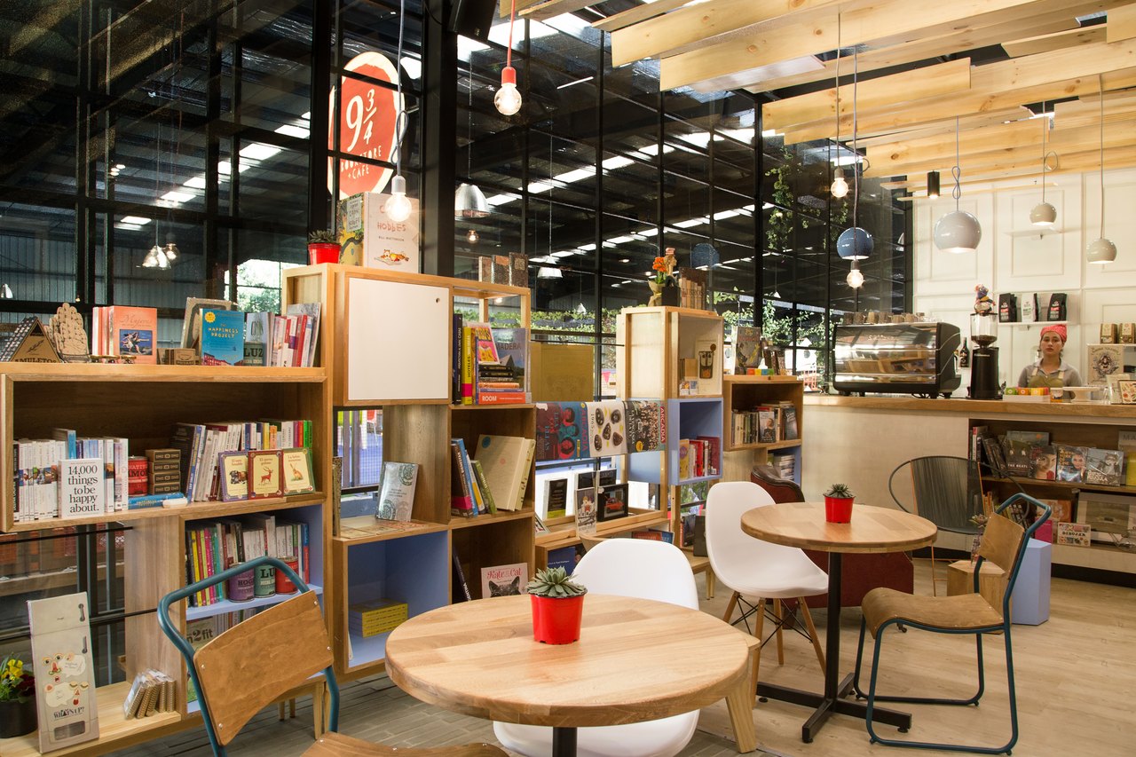9¾ Bookstore + Café — project view 3