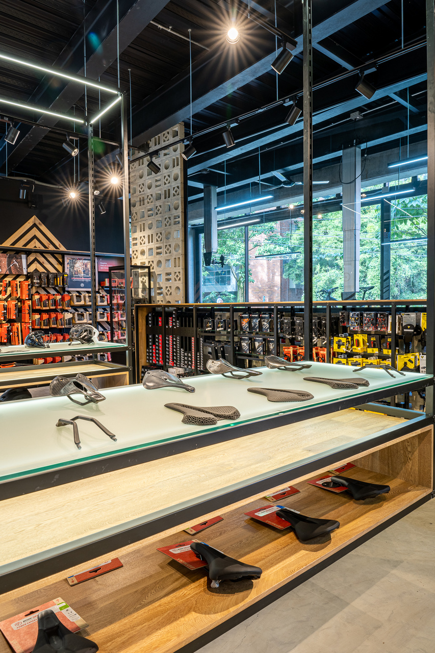 Specialized Flagship Store — vista del proyecto 9