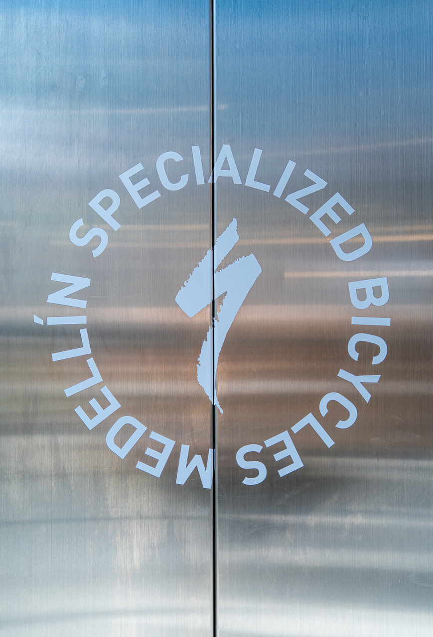 Specialized Flagship Store — vista del proyecto 12